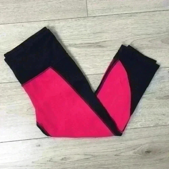 Athleta Pink & Blue Crop Leggings Size M - Picture 1 of 8